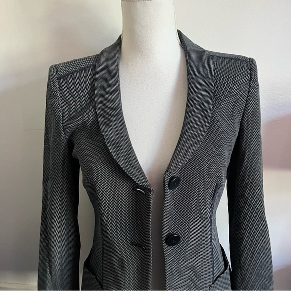 Armani Collezioni • Dark Navy Patterned Wool Blazer - Picture 5 of 7